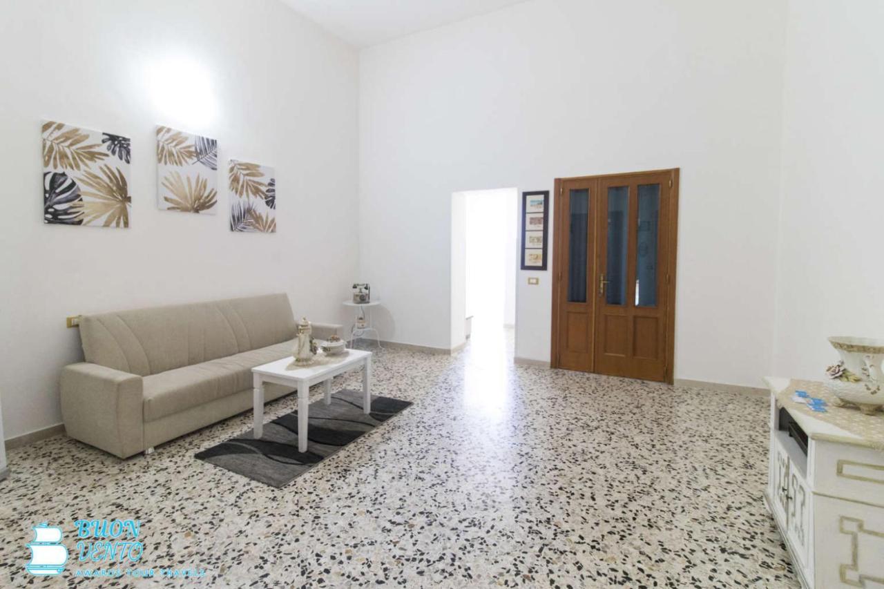 La Marea Apartment Castro  Екстериор снимка